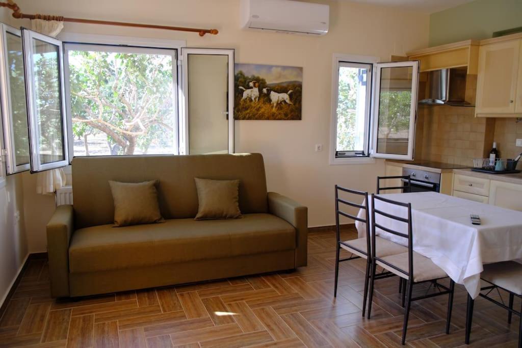 Nick'S House Villa Aegina Exterior photo